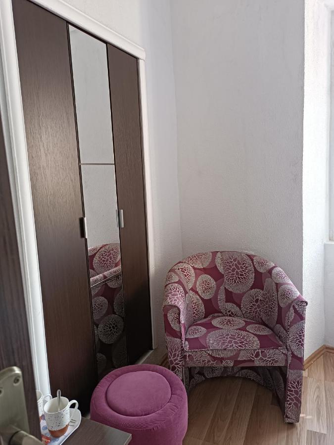 ホテル Nova Dvokrevetna Soba Sa Dva Odvojena Kreveta I Zajednickim Kupatilom コトル エクステリア 写真